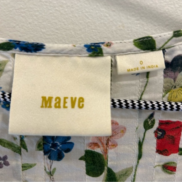 Anthropologie Maeve Maya Flutter Sleeve Top 0 floral white green blue red - Picture 6 of 10